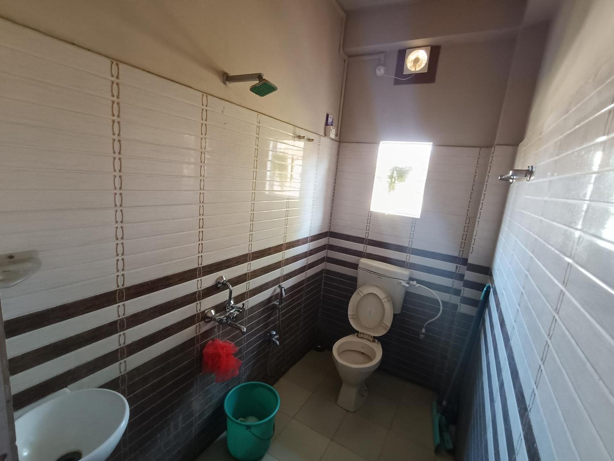 Areca Homestay *